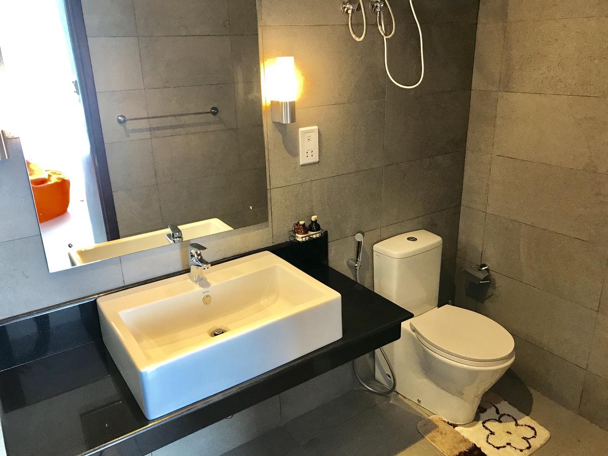 Araliya Oceanfront Condos Nilaveli, Trincomalee Eksteriør billede