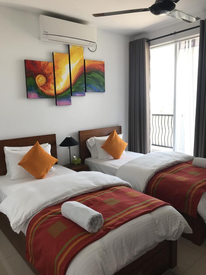 Araliya Oceanfront Condos Nilaveli, Trincomalee Eksteriør billede
