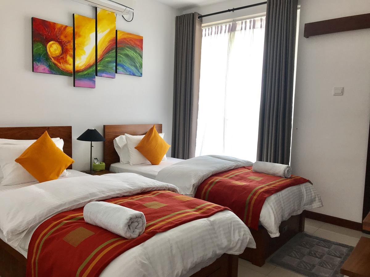 Araliya Oceanfront Condos Nilaveli, Trincomalee Eksteriør billede