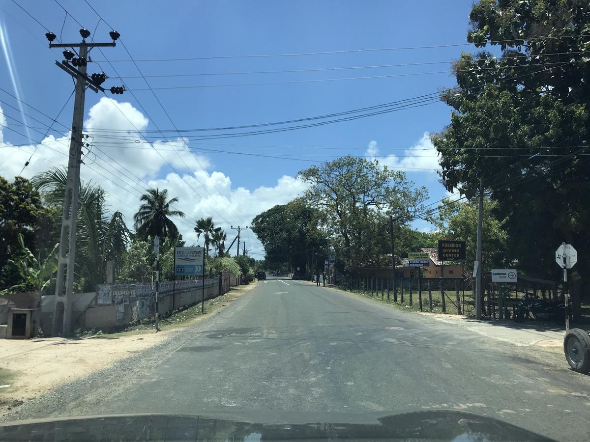 Araliya Oceanfront Condos Nilaveli, Trincomalee Eksteriør billede